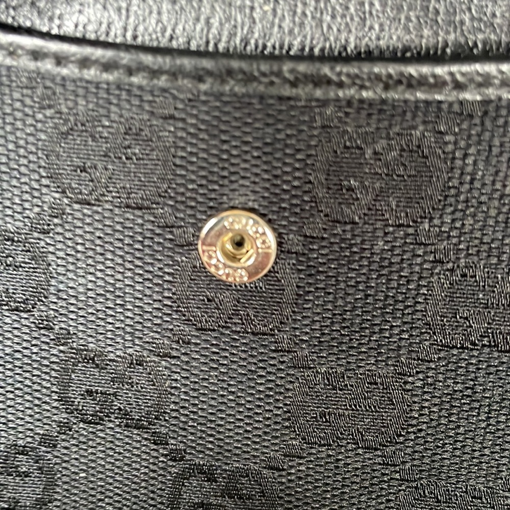 Authentic Gucci Wallet - image 5
